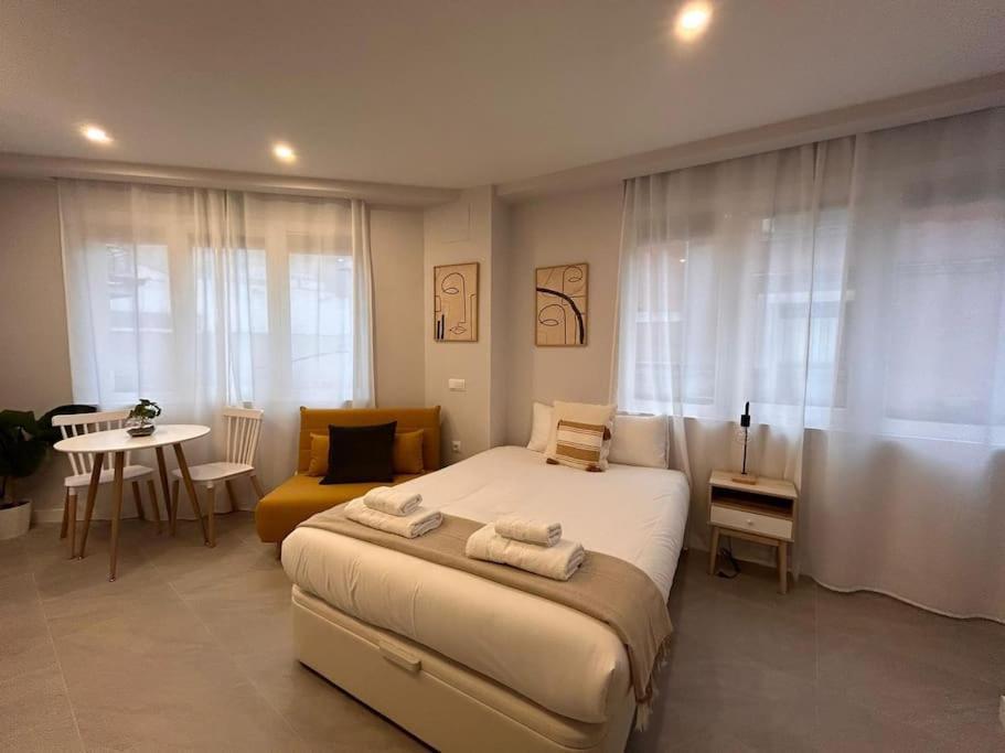Cozy Studio In Tetuan - En 1/8 Madrid Exterior foto