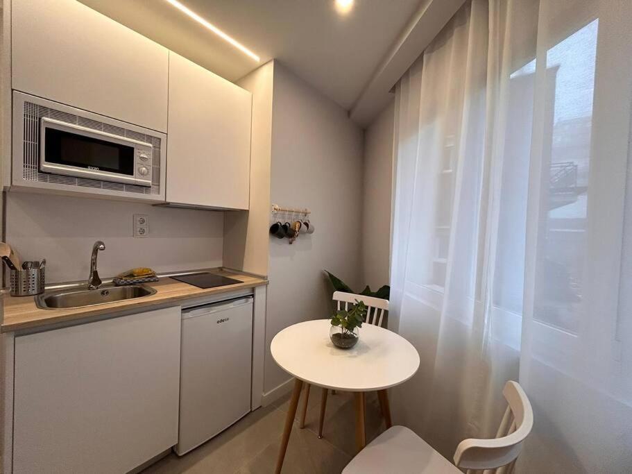 Cozy Studio In Tetuan - En 1/8 Madrid Exterior foto